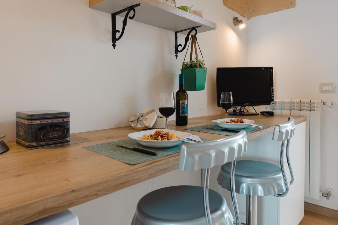 레체 Casa Alera Con Idromassaggio 빌라 외부 사진