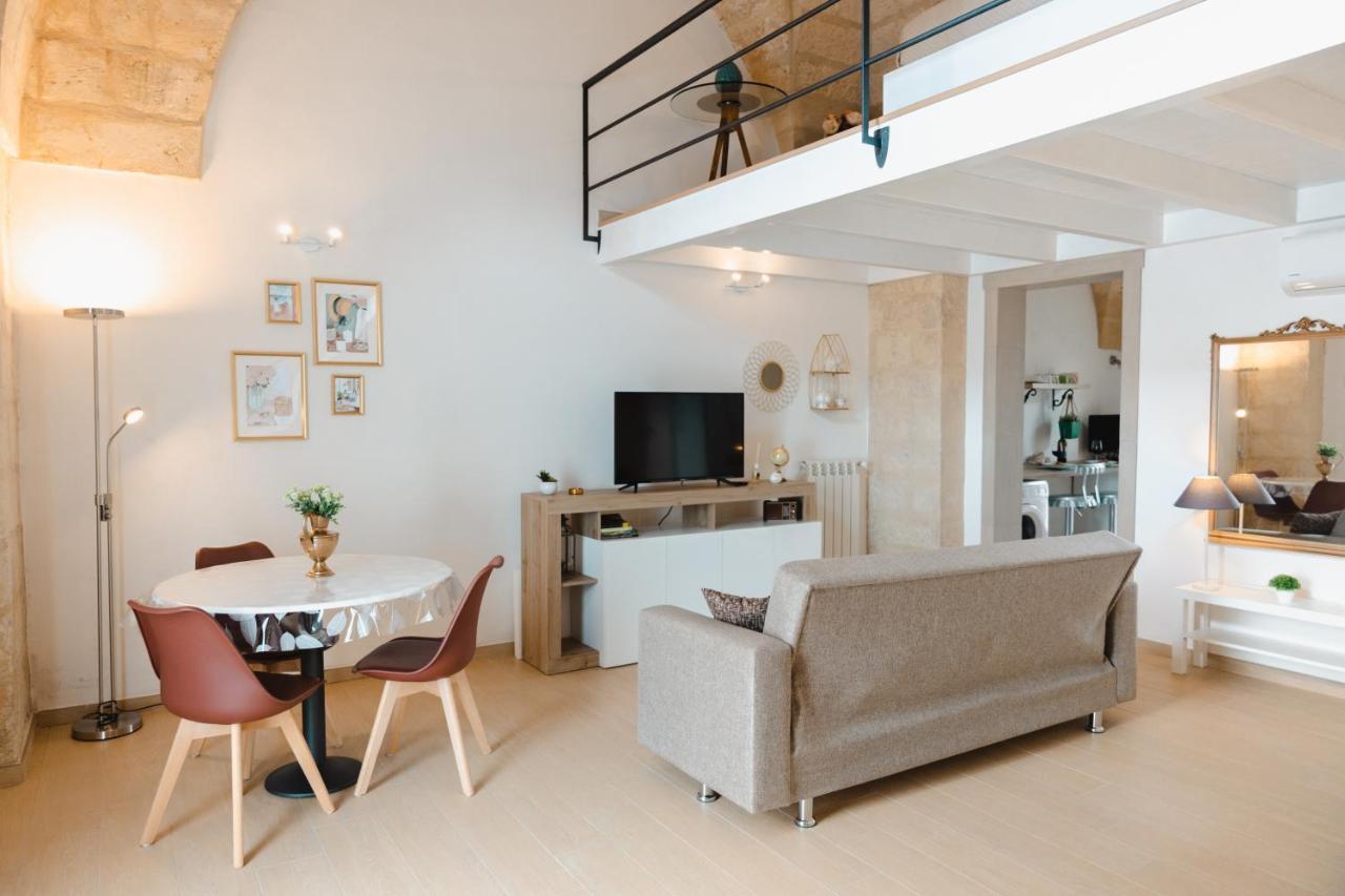 레체 Casa Alera Con Idromassaggio 빌라 외부 사진